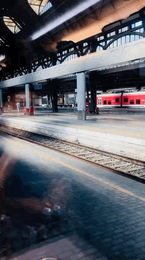 Leaving Milano Centrale